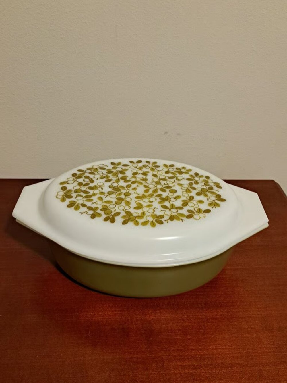 Pyrex Vintage 045 Verde Olive Green Oval 2 1/2 Quart Casserole Dish With Lid